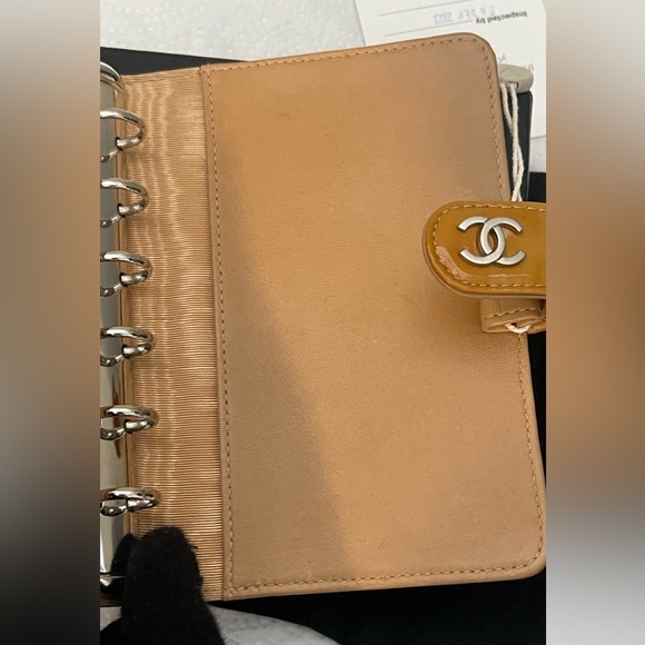Chanel Agenda case/cover Patent Vernis leather | Complete Inclusion - Picture 8 of 14